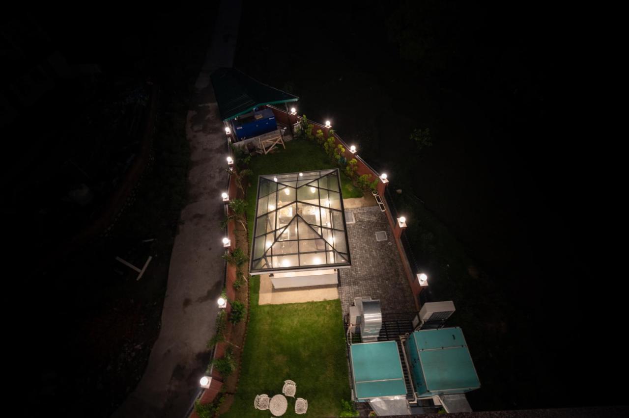 Terrakotta Rishikesh Hotel ภายนอก รูปภาพ