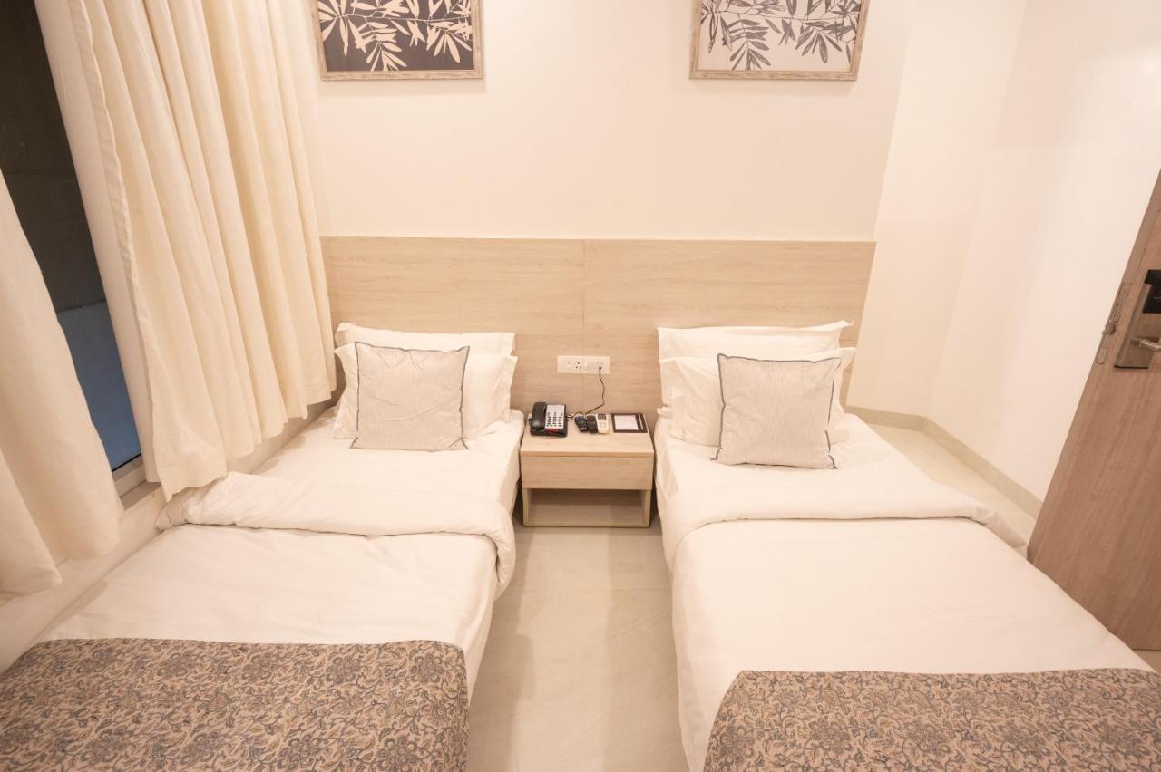 Terrakotta Rishikesh Hotel ภายนอก รูปภาพ